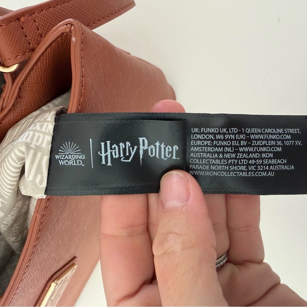 Loungefly Harry Potter Deathly Hallows Elder Wand Cognac Structured‎ Handbag - Picture 13 of 15